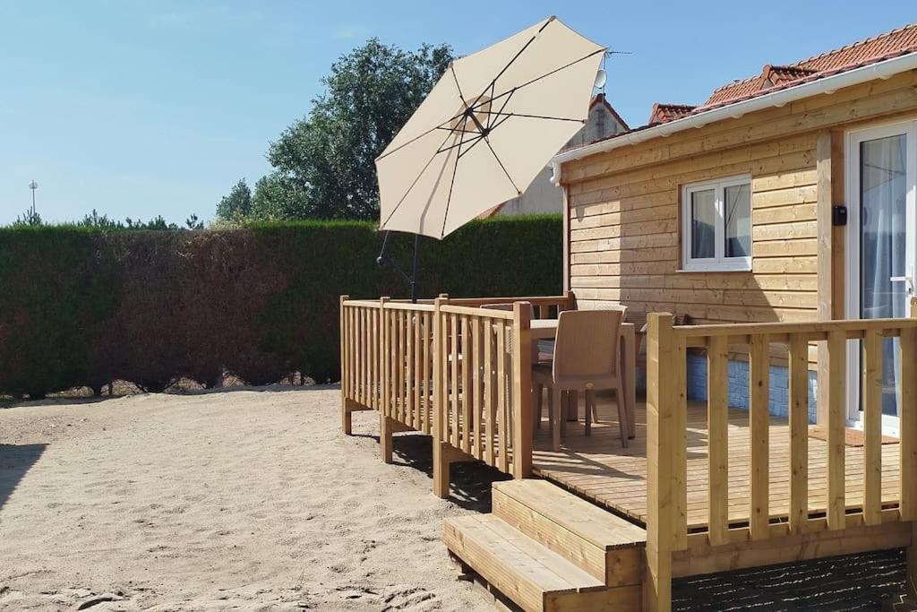 Berck-Plage - 2 Hebergements Insolites Tiny House De 2 A 8 Personnes Exterior foto